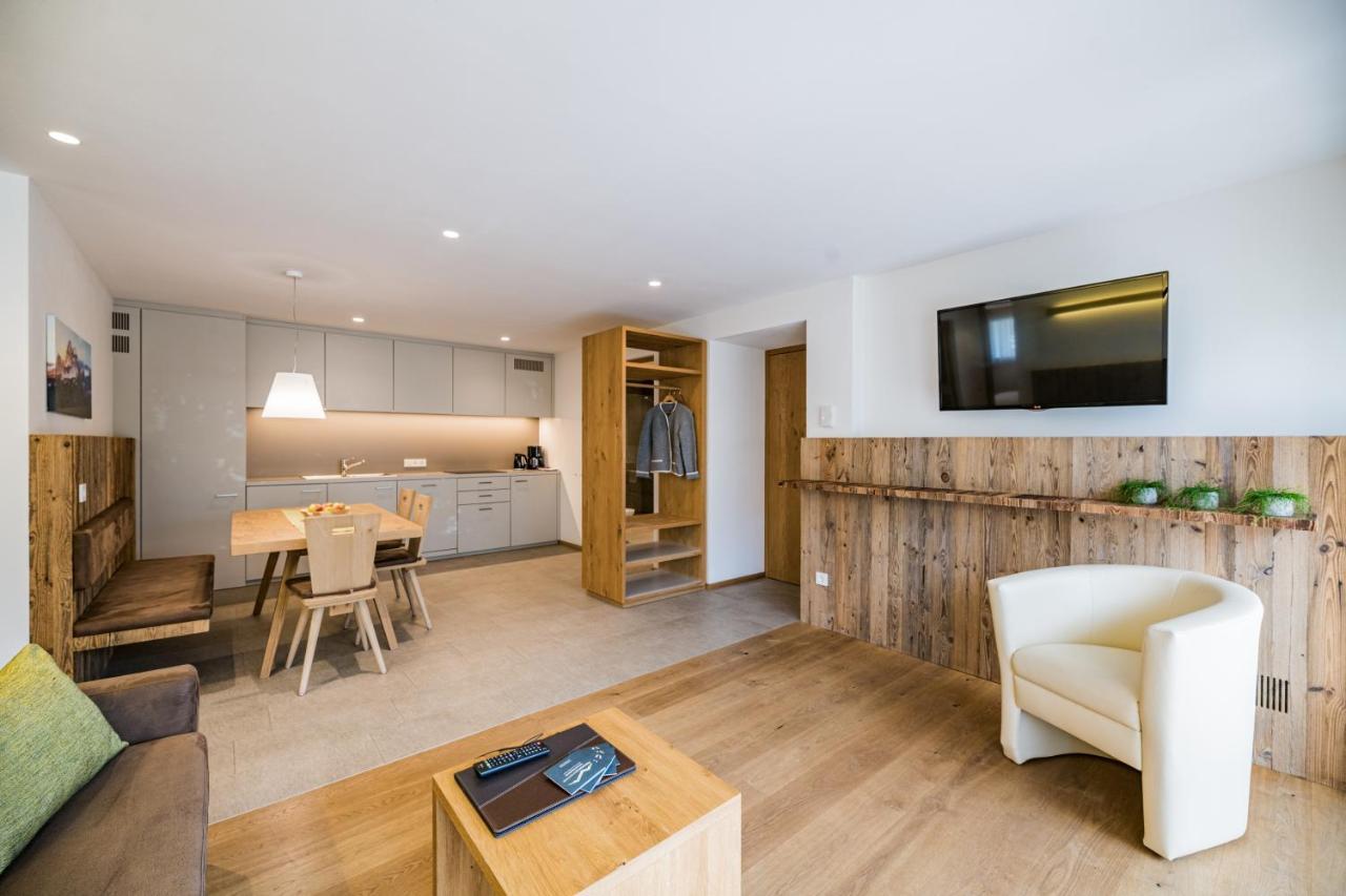 Appartements Sporting Sexten Esterno foto