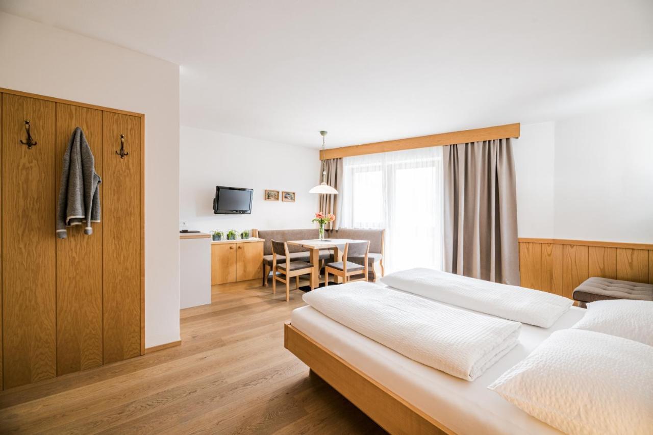 Appartements Sporting Sexten Esterno foto